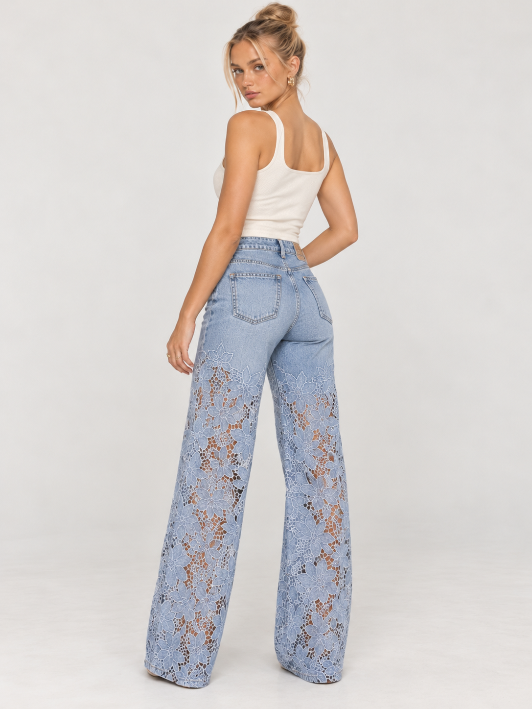 Love Me Lace Jeans 🌼